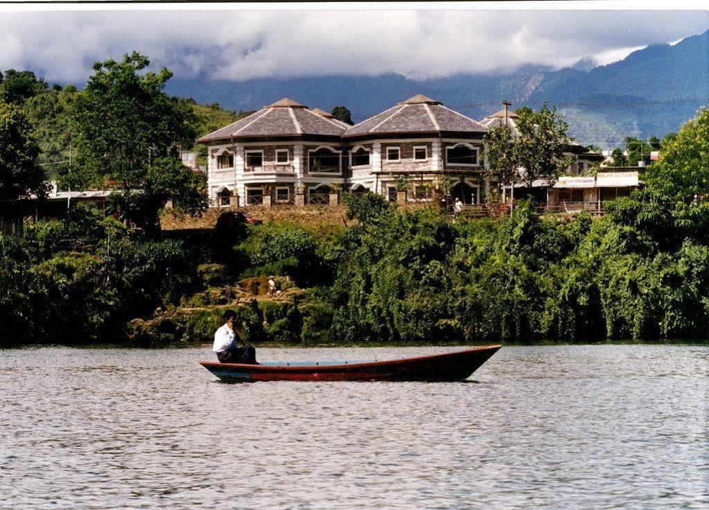 Trek-O-Tel Hotel Pokhara Bagian luar foto